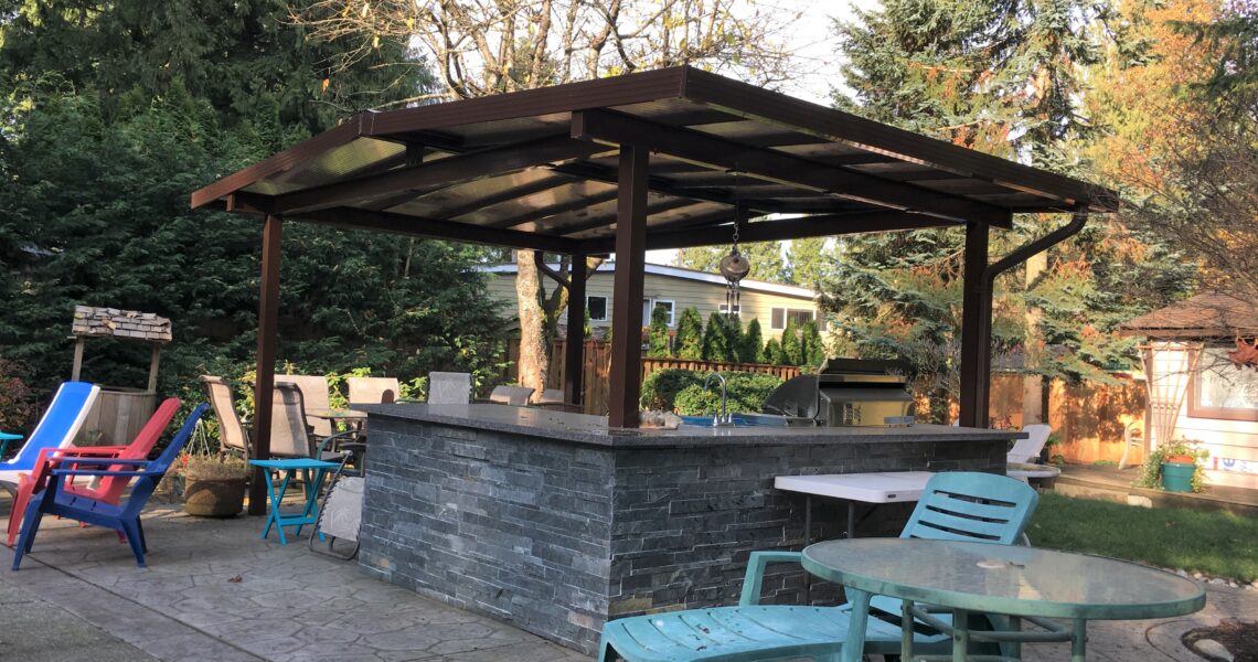 Outdoor Kitchen