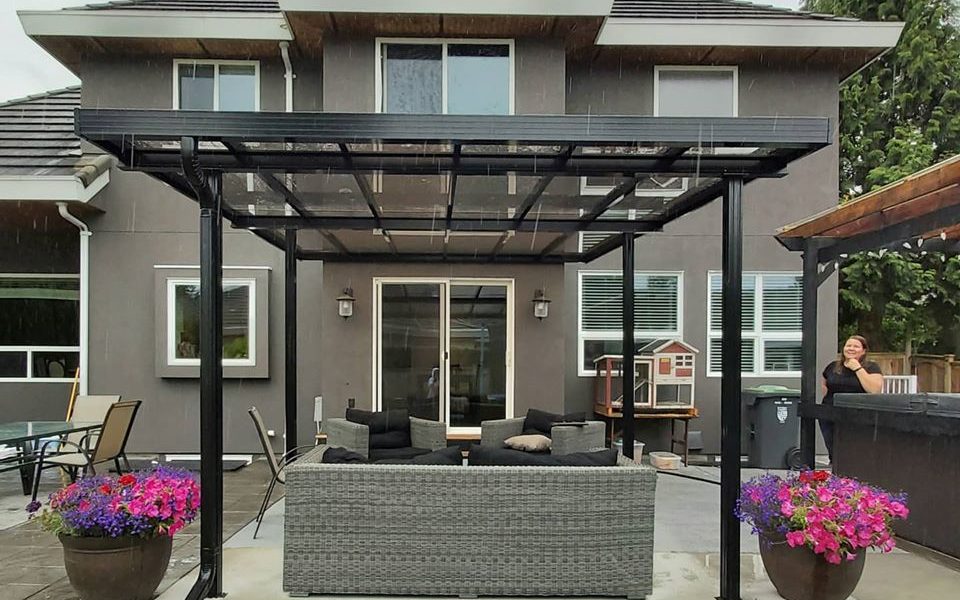 Lovely covered patio to enjoy even the grey days!