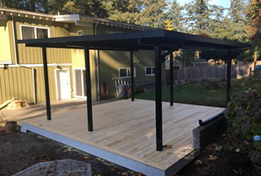 New Decks & Deck Makeovers